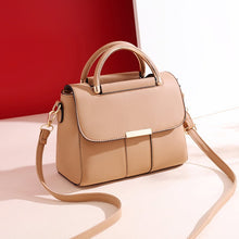 Загрузить изображение в средство просмотра галереи, Women Shoulder Bag
