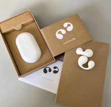Load image into Gallery viewer, Bone Conduction Bluetooth Earcuffs With Mic
