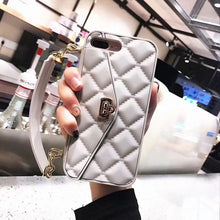 Загрузить изображение в средство просмотра галереи, Wallet Case For iPhone With Short Chain
