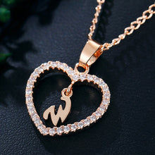 Загрузить изображение в средство просмотра галереи, Name Initials Heart Pendant Necklace 26 Letters
