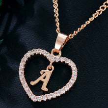 Загрузить изображение в средство просмотра галереи, Name Initials Heart Pendant Necklace 26 Letters
