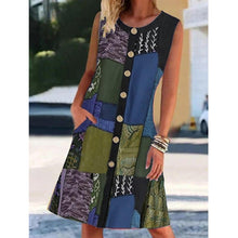 Загрузить изображение в средство просмотра галереи, Sleeveless Printed Pocket Dress Round Neck
