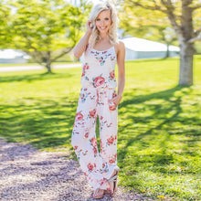 Загрузить изображение в средство просмотра галереи, Floral Jumpsuit Fashion Trend

