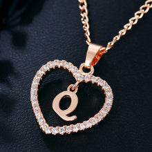 Загрузить изображение в средство просмотра галереи, Name Initials Heart Pendant Necklace 26 Letters
