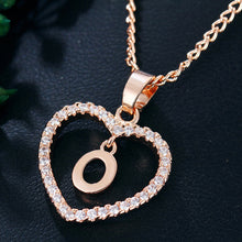 Загрузить изображение в средство просмотра галереи, Name Initials Heart Pendant Necklace 26 Letters
