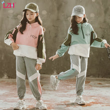 Загрузить изображение в средство просмотра галереи, Girls Sportswear Set 4-12Y
