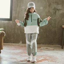 Загрузить изображение в средство просмотра галереи, Girls Sportswear Set 4-12Y
