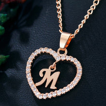 Загрузить изображение в средство просмотра галереи, Name Initials Heart Pendant Necklace 26 Letters
